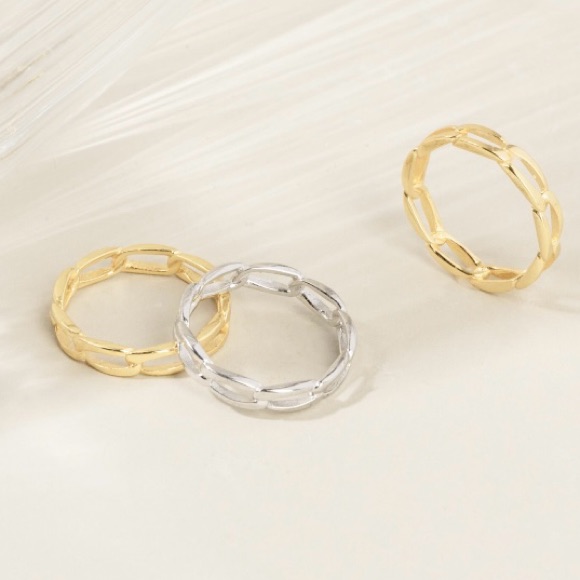 Minimalist Sterling Silver Link Ring